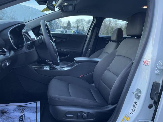 Used 2024 Chevrolet Malibu LT w/ Sport Edition image 19