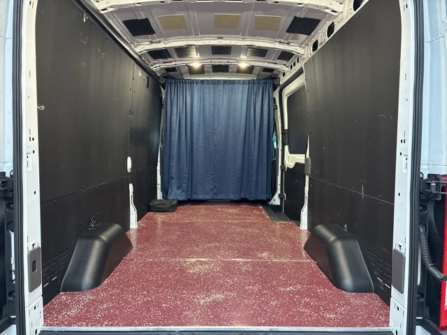 Used 2023 Ford E-Transit Medium Roof w/ Load Area Protection Package image 7