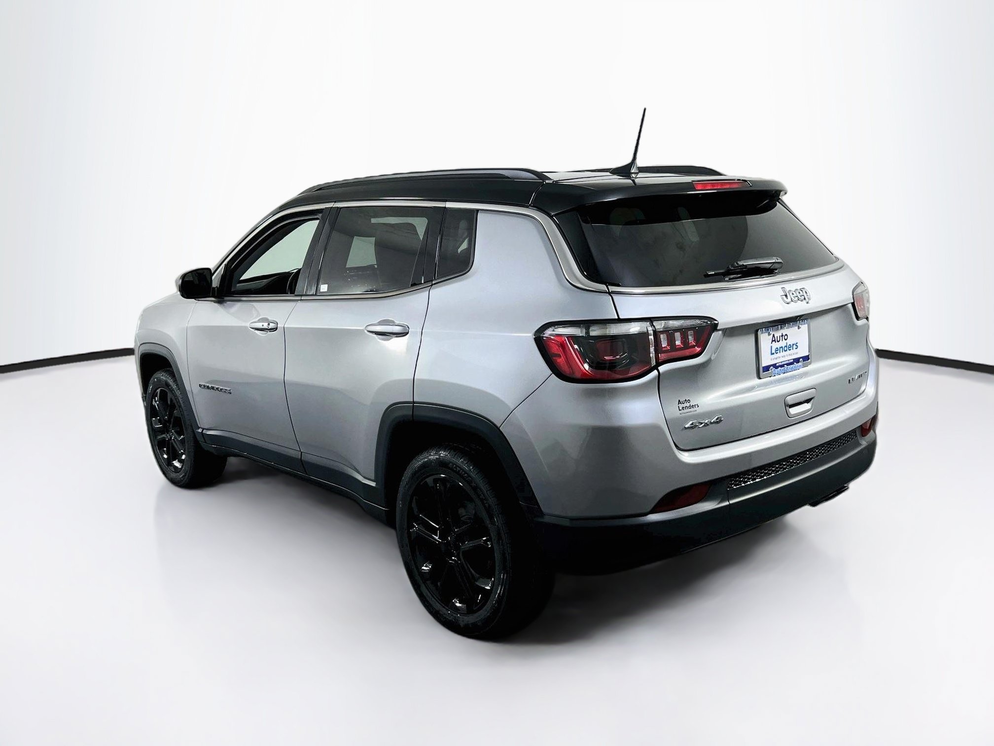 Used 2022 Jeep Compass Limited AWD/4WD image 7