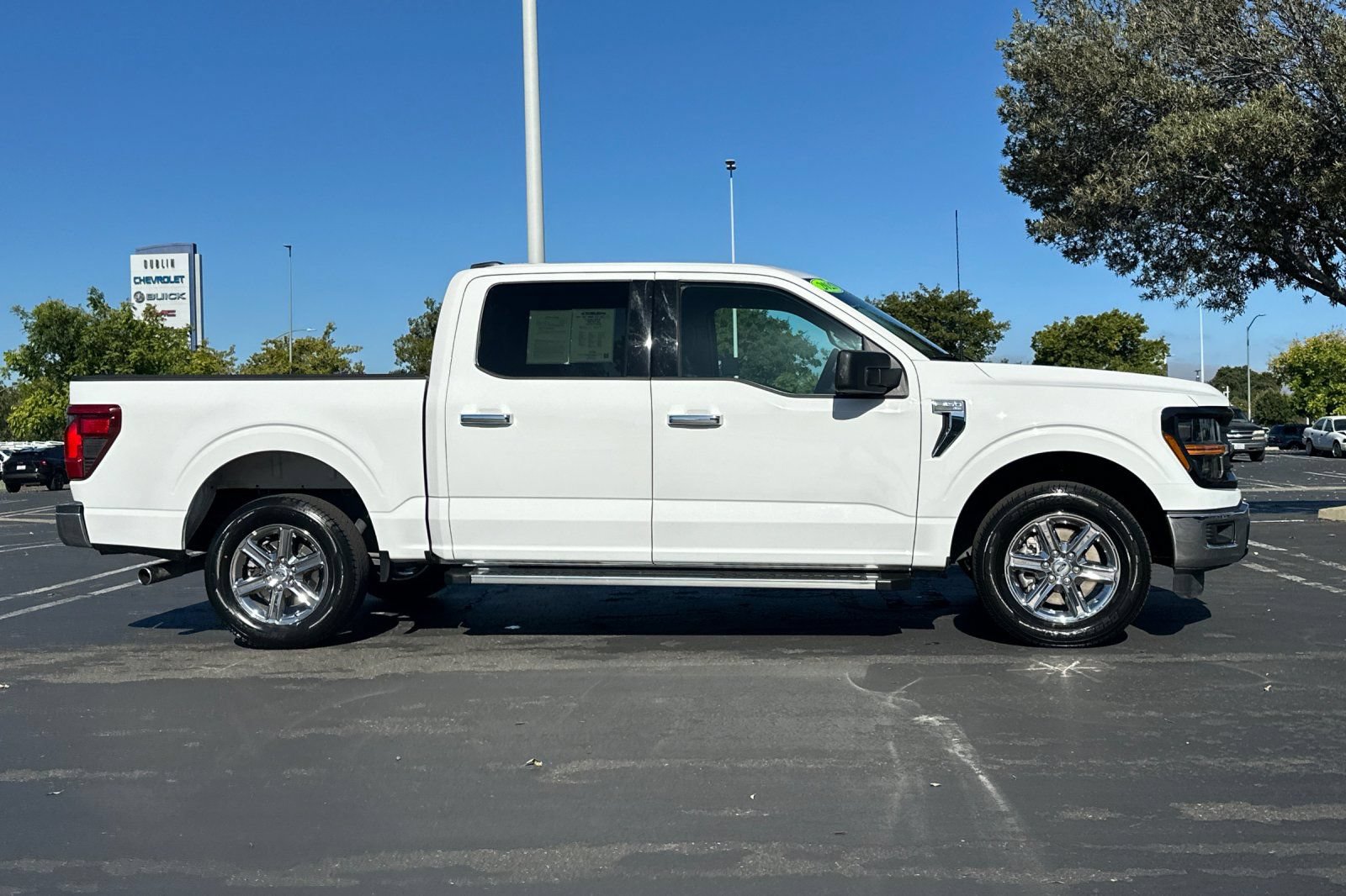 Used 2025 Ford F150 XLT w/ Equipment Group 301A Standard RWD image 3