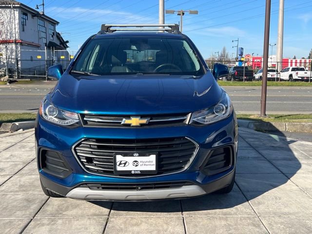 Used 2019 Chevrolet Trax LT w/ Sun & Sound Package image 6
