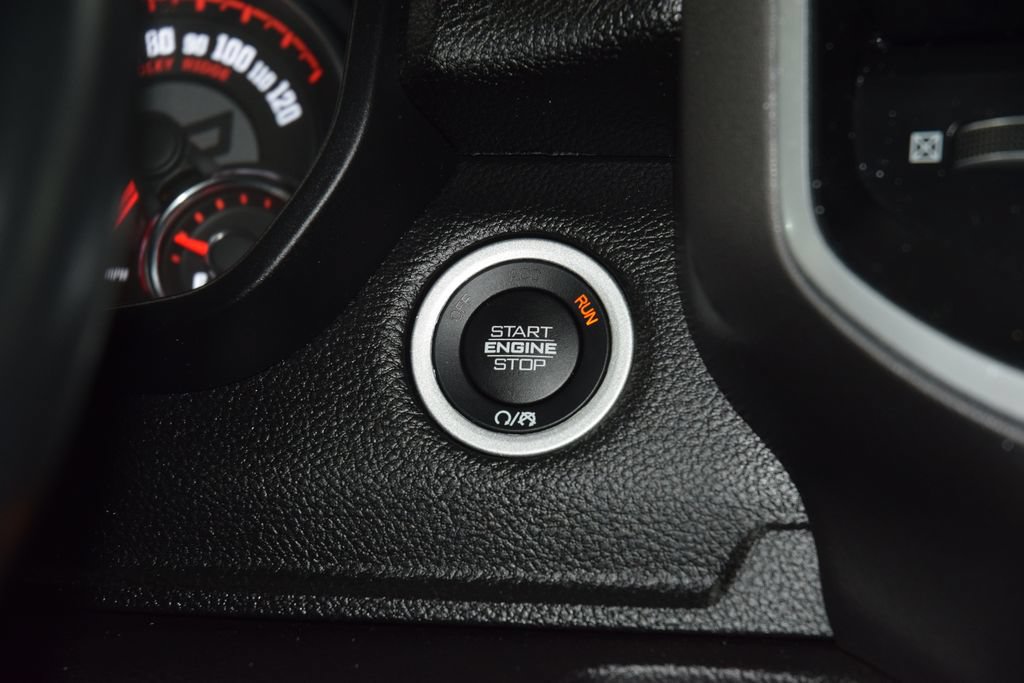 Used 2023 RAM 1500 Big Horn AWD/4WD image 44