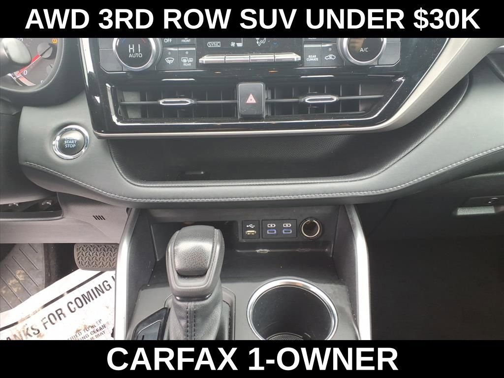 Used 2022 Toyota Highlander L AWD/4WD image 24