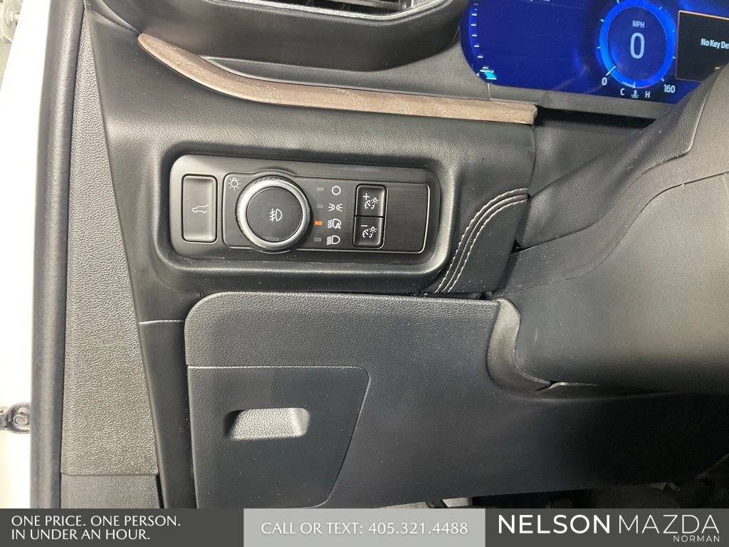 Used 2023 Ford Explorer Platinum w/ Technology Package AWD/4WD image 48