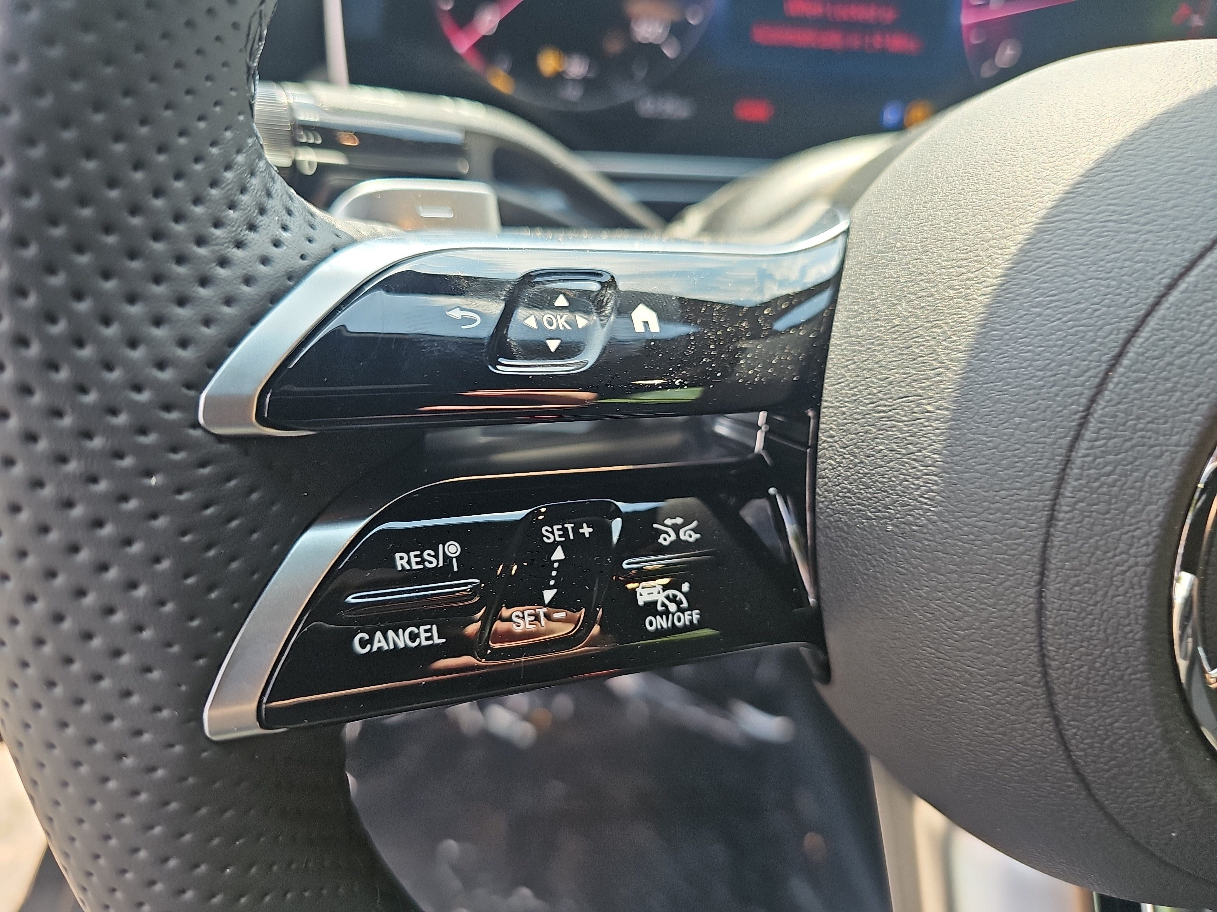 New 2026 Mercedes-Benz CLE 450 4MATIC Cabriolet image 19