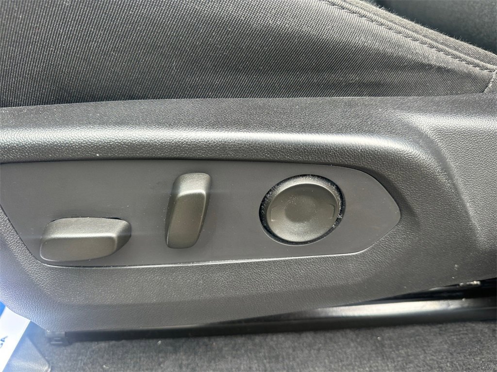 Used 2024 Chevrolet Colorado Trail Boss w/ LPO, Dark Essentials Package image 26