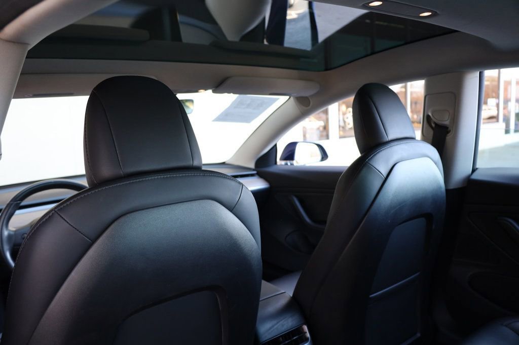 Used 2018 Tesla Model 3 Mid Range image 21