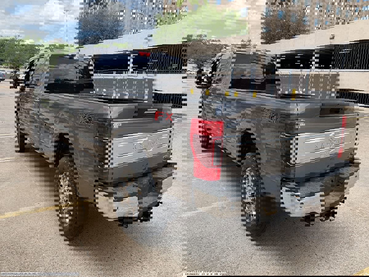 Used 2020 Ford F250 King Ranch w/ King Ranch Ultimate Package image 3