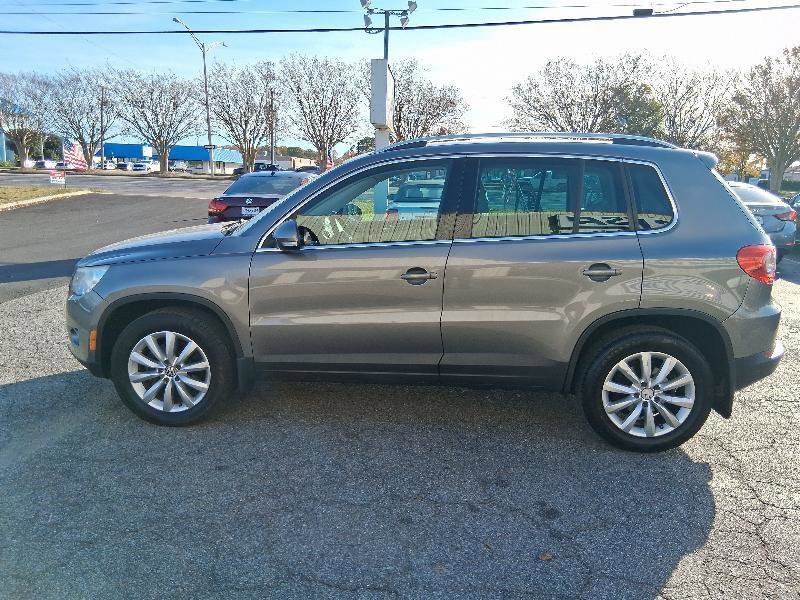 Used 2011 Volkswagen Tiguan S AWD/4WD image 5