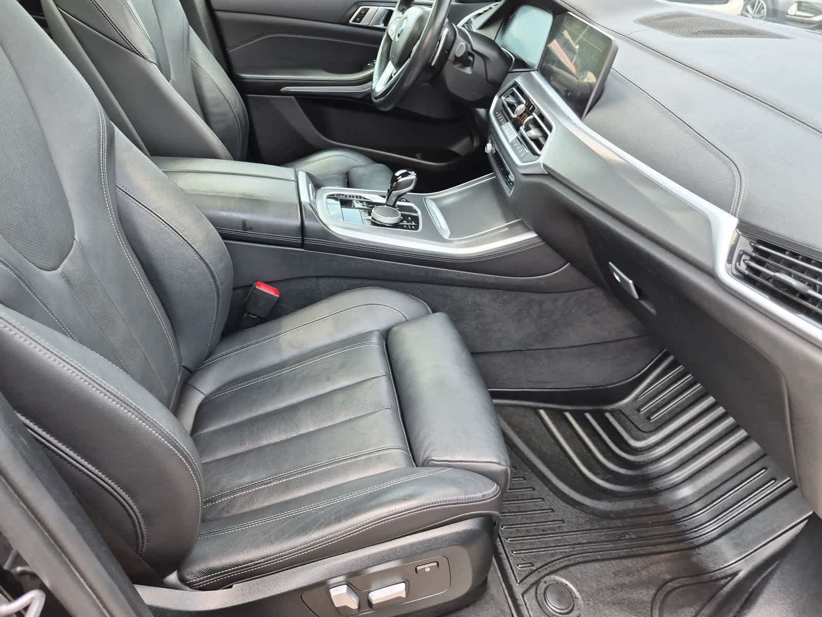 Used 2022 BMW X5 xDrive40i AWD/4WD image 23