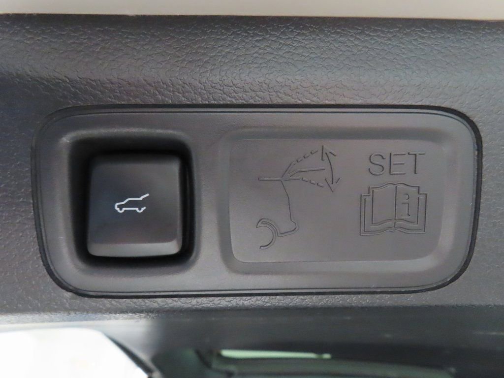 Used 2024 Lincoln Navigator Reserve w/ Equipment Group 201A image 47