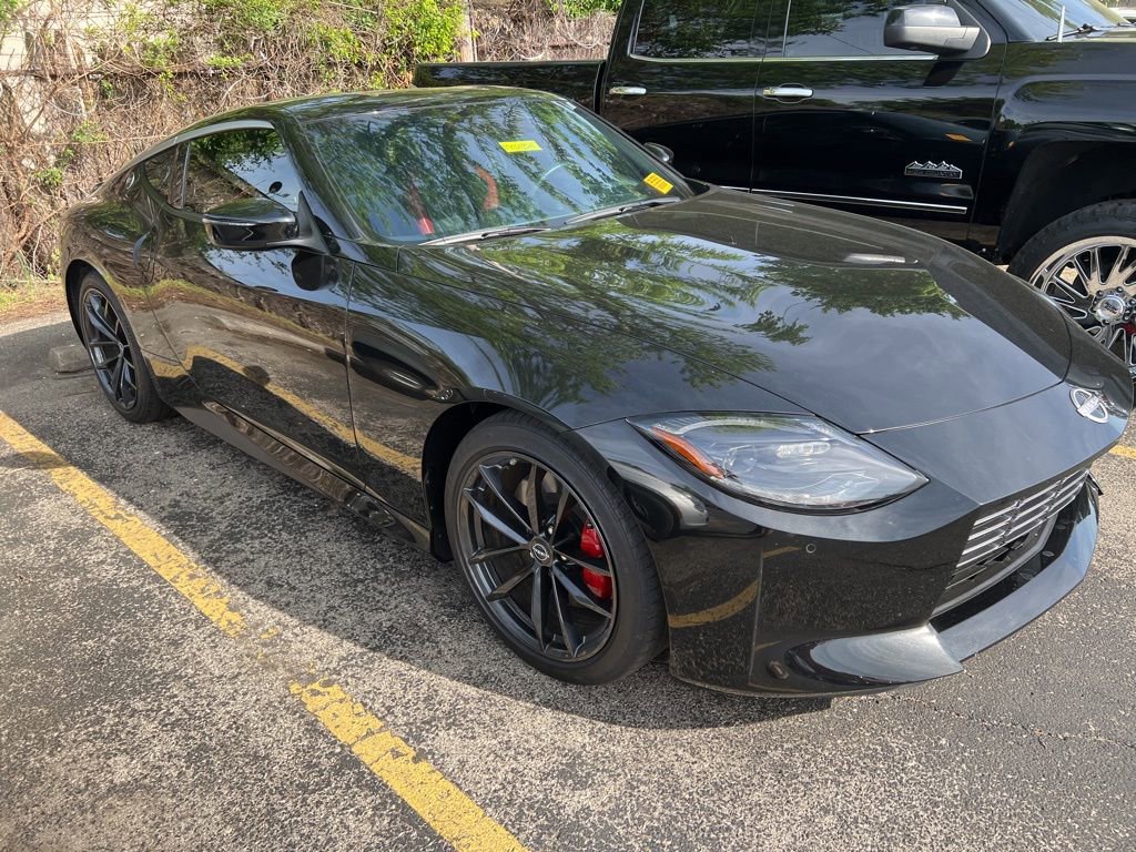 Used 2024 Nissan Z Performance w/ Floor Mat Package image 3