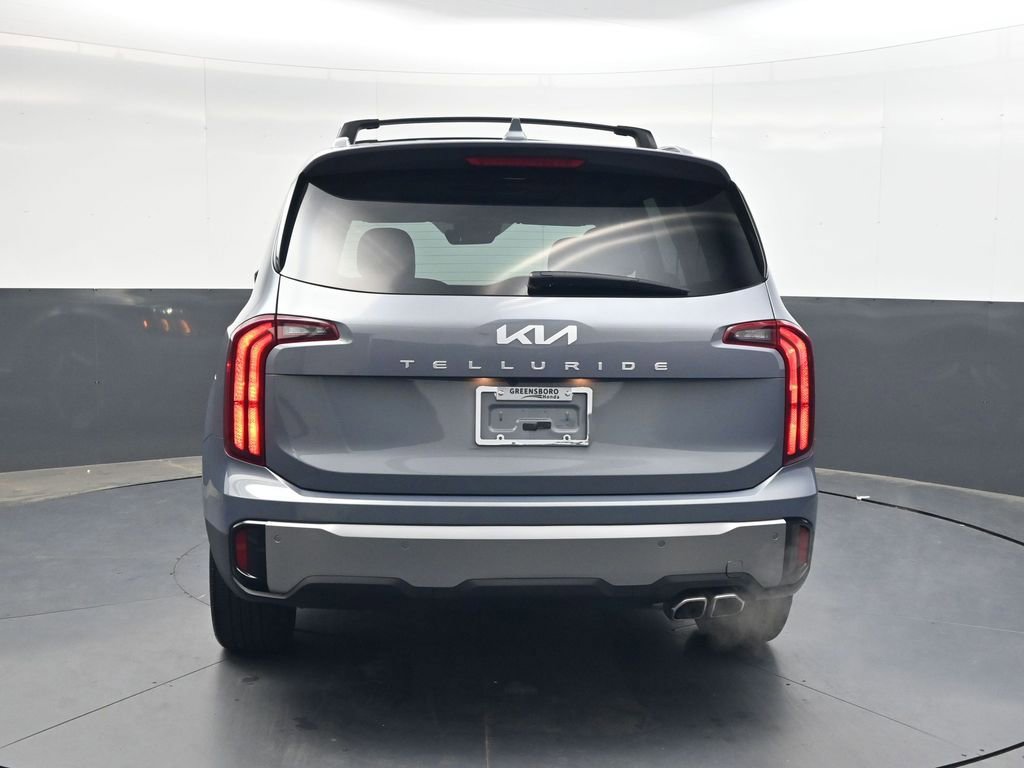 Used 2025 Kia Telluride S FWD image 5
