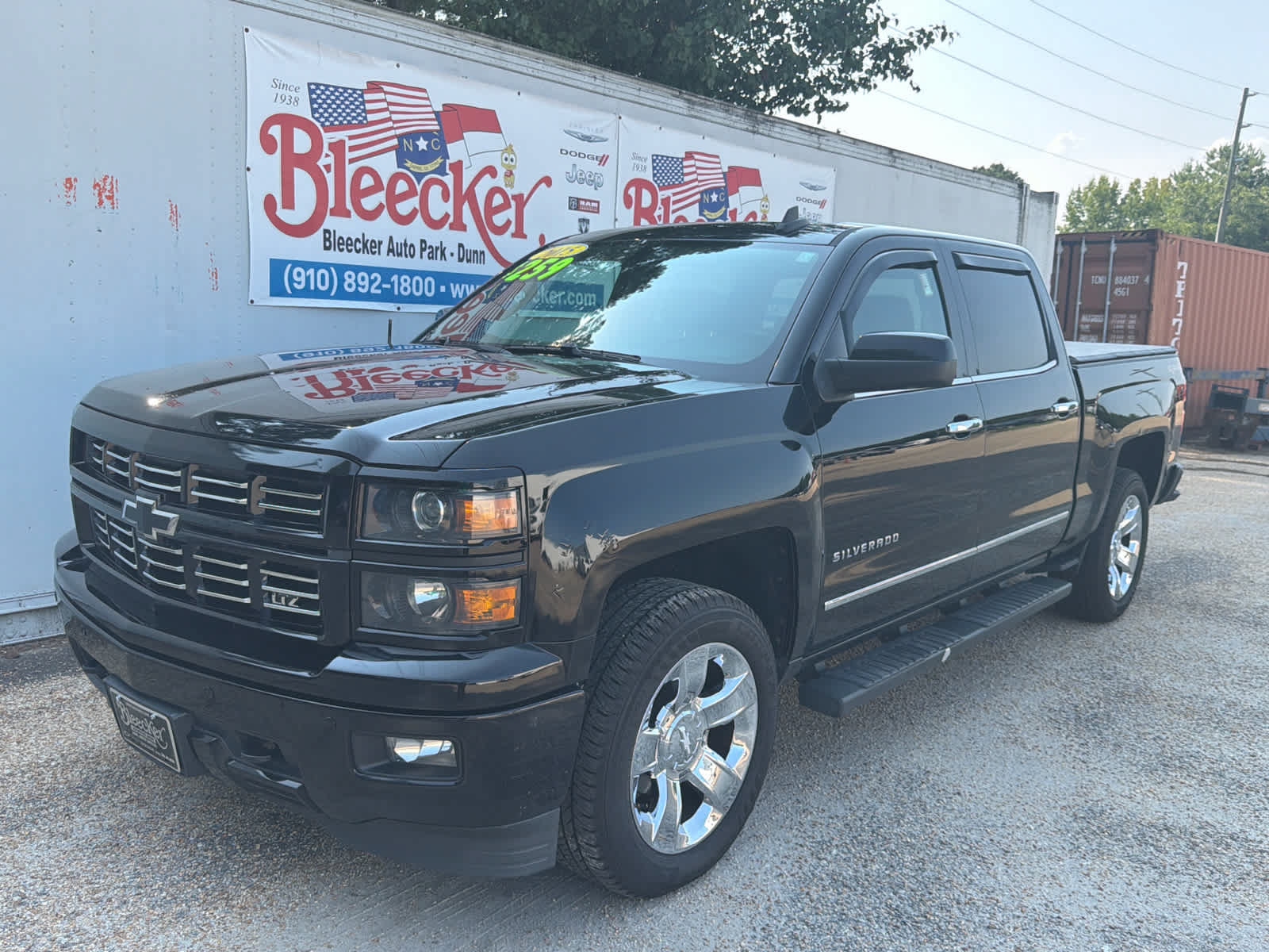 Used 2015 Chevrolet Silverado 1500 LTZ w/ Custom Sport Edition AWD/4WD image 6
