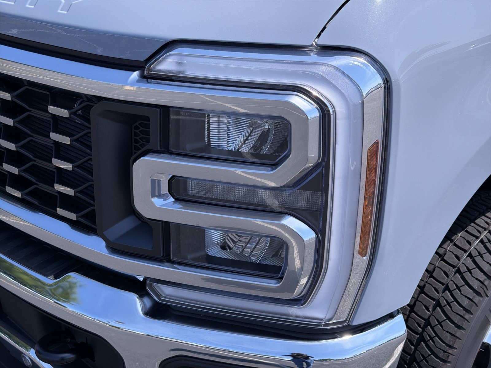 New 2026 Ford F350 King Ranch w/ Chrome Package AWD/4WD image 13