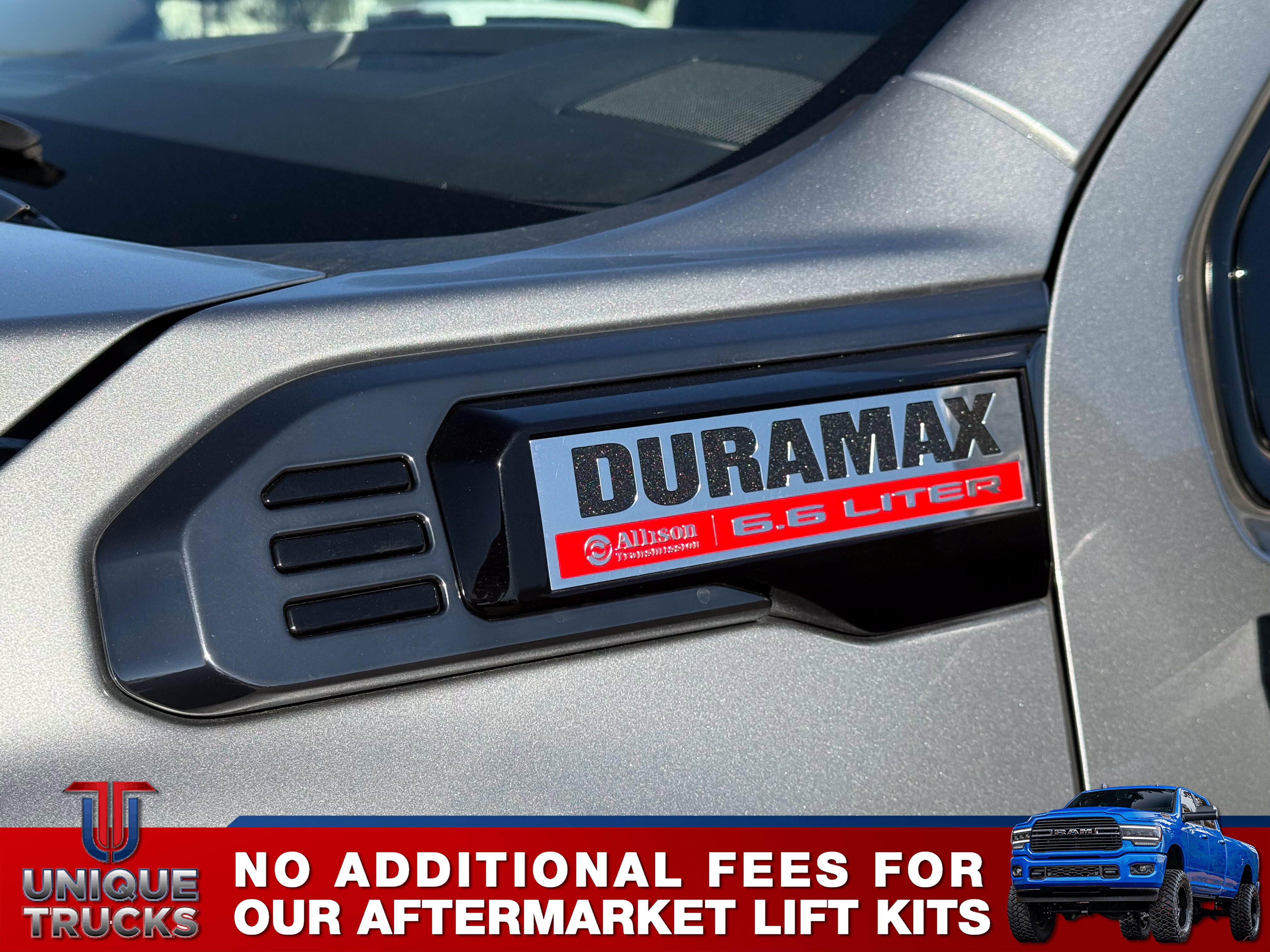 Used 2025 GMC Sierra 3500 AT4 w/ Technology Package image 10