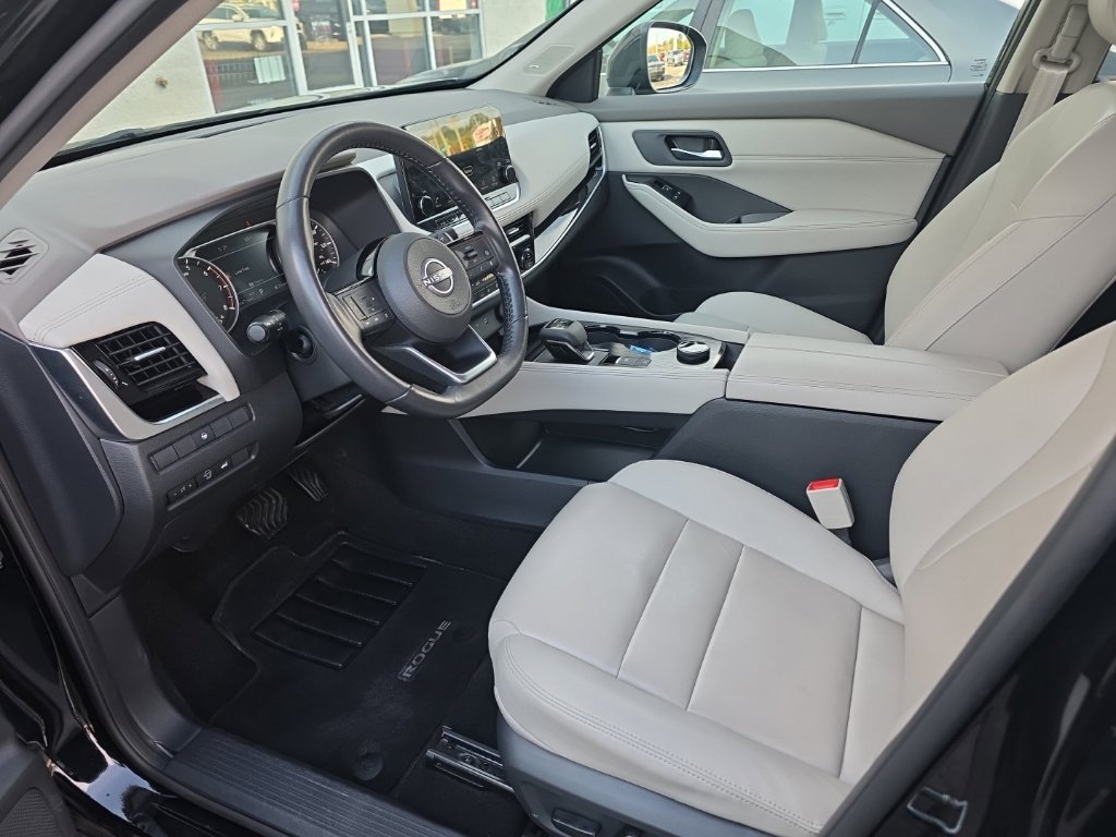 Used 2023 Nissan Rogue SL w/ SL Premium Package AWD/4WD image 8