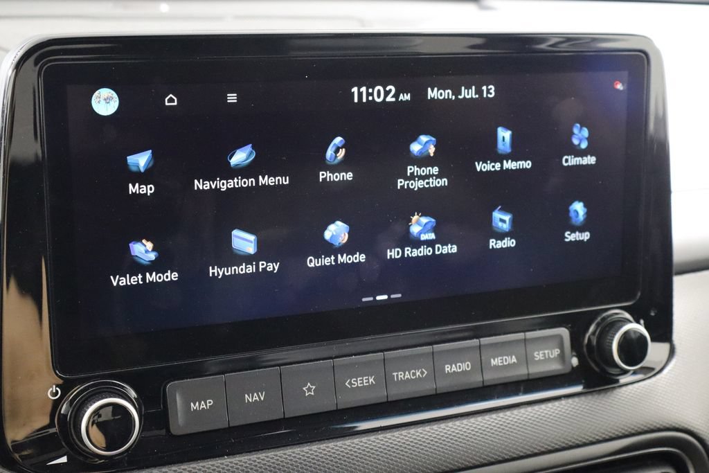 Used 2023 Hyundai Kona Limited FWD image 29