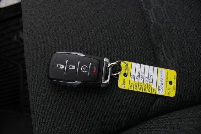 New 2026 RAM 1500 Big Horn w/ Night Edition image 7