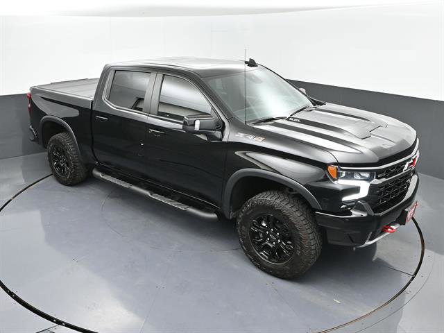 Used 2024 Chevrolet Silverado 1500 ZR2 w/ Technology Package AWD/4WD image 39