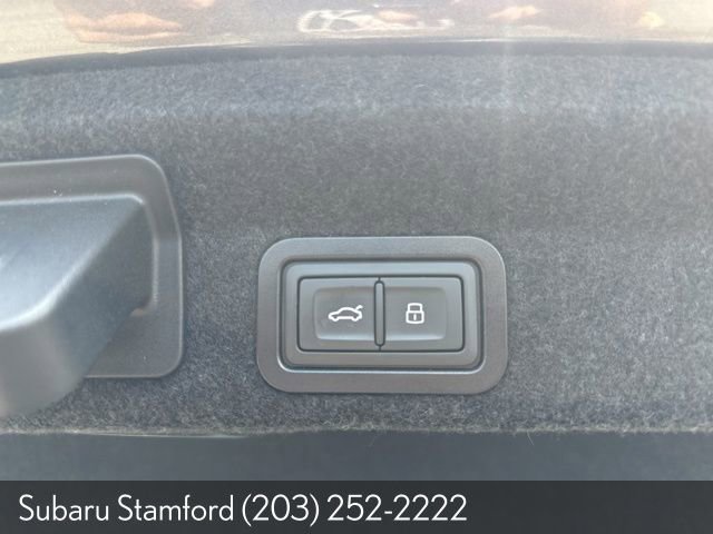 Used 2022 Audi S6 Prestige image 36