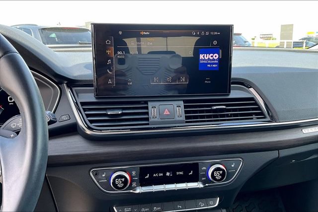 Used 2023 Audi Q5 2.0T Premium Plus w/ Premium Plus Package AWD/4WD image 24