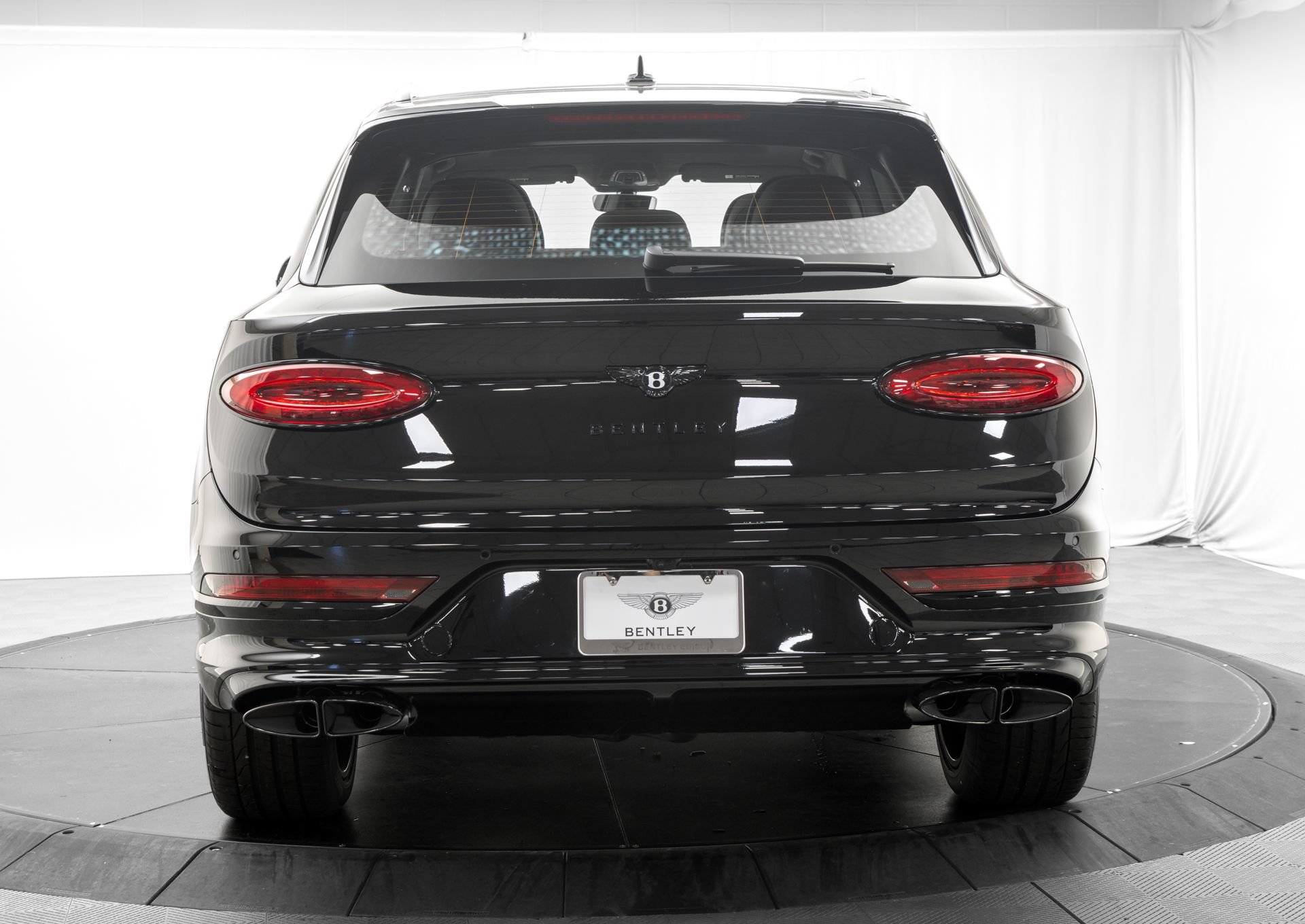 New 2027 Bentley Bentayga AWD/4WD image 6