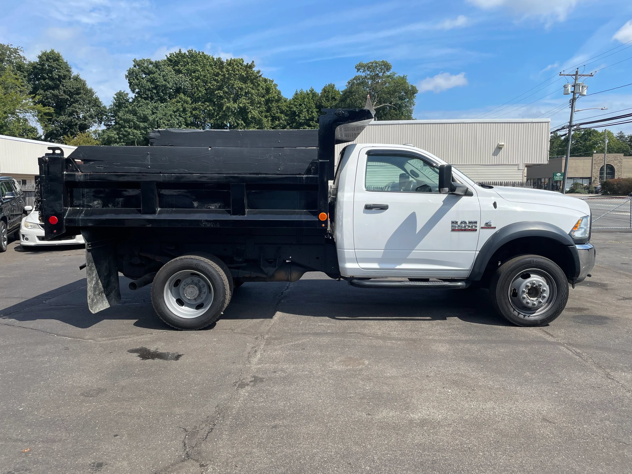 Used 2018 RAM 5500 Tradesman w/ Power & Remote Entry Group AWD/4WD image 6
