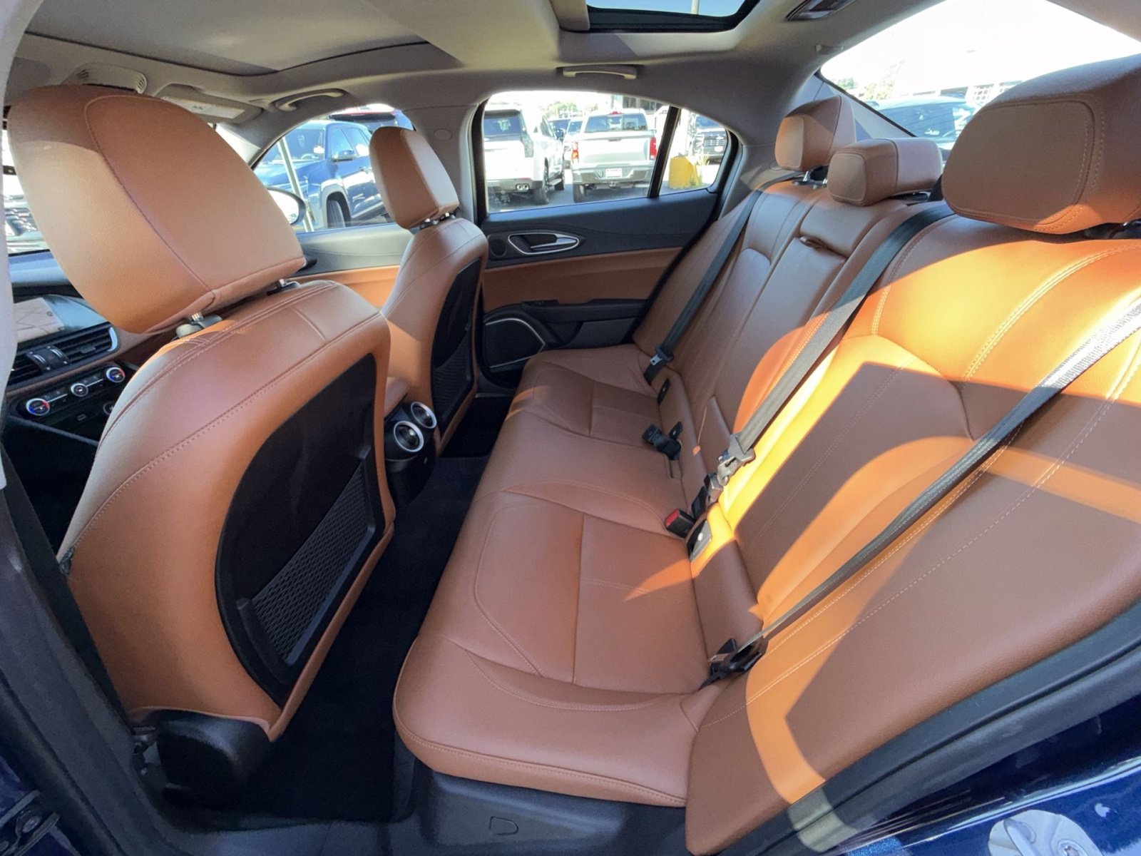 Used 2021 Alfa Romeo Giulia Ti w/ Nero Edizione AWD/4WD image 25