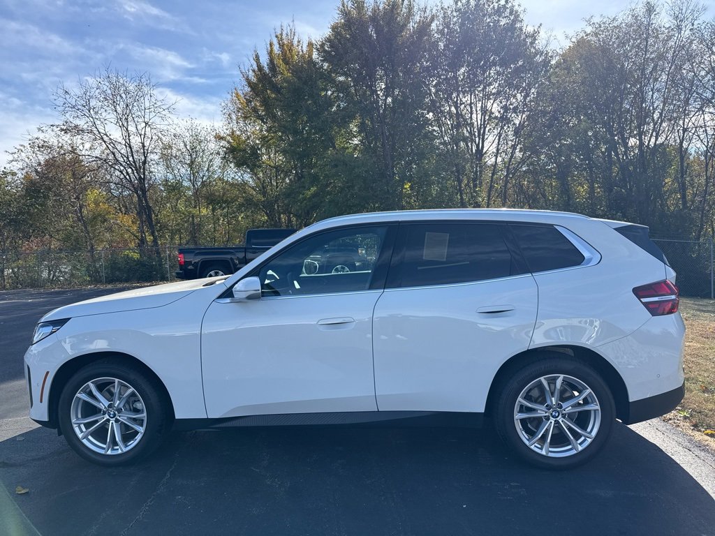 Used 2025 BMW X3 xDrive30i w/ Convenience Package image 2