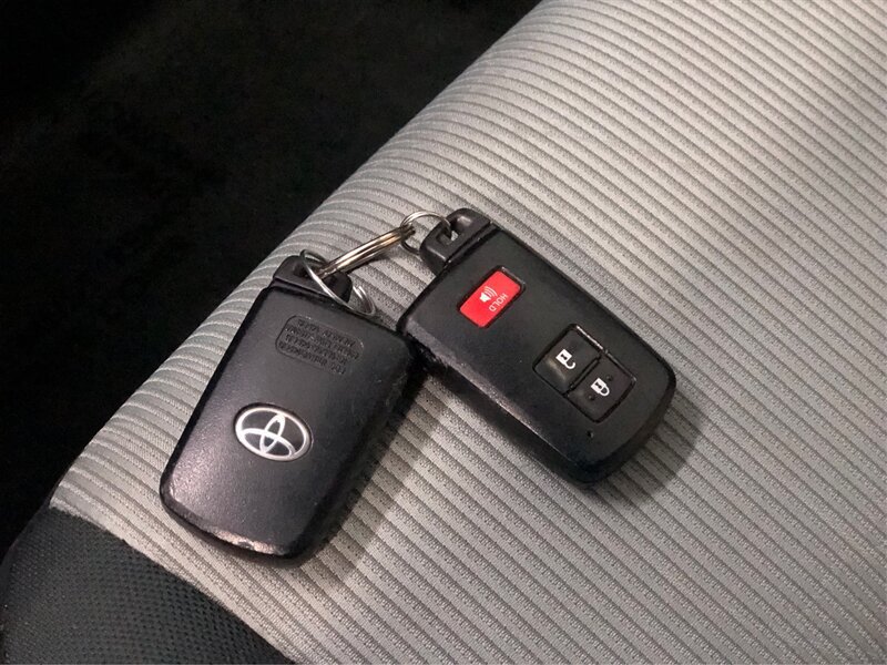 Used 2015 Toyota Prius C Three FWD image 22
