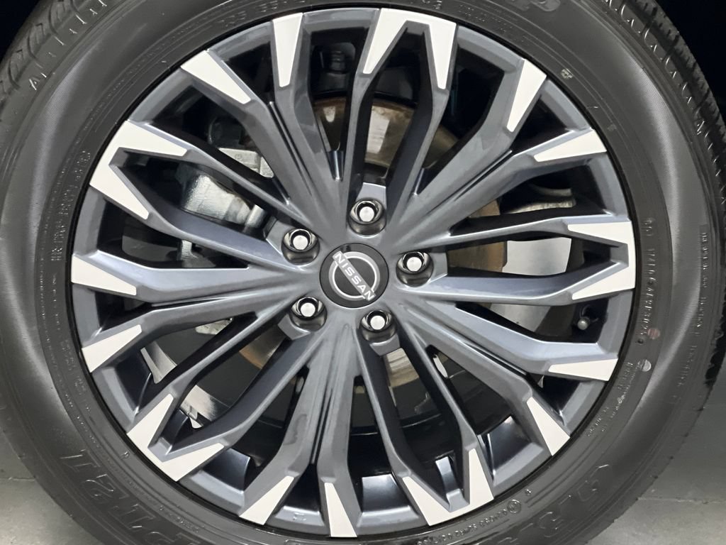 Used 2026 Nissan Rogue Platinum w/ Platinum Premium Package AWD/4WD image 70