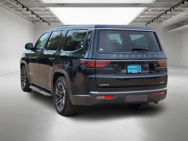 Used 2022 Jeep Wagoneer Series III AWD/4WD image 3