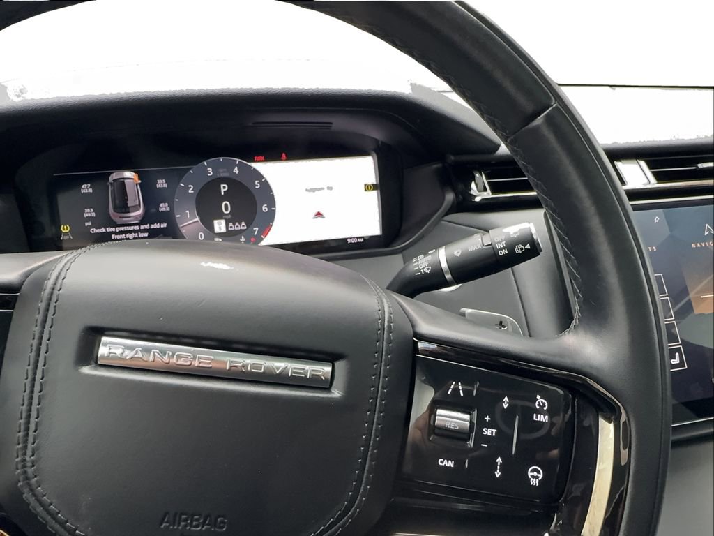 Used 2025 Land Rover Range Rover Velar Dynamic SE AWD/4WD image 42