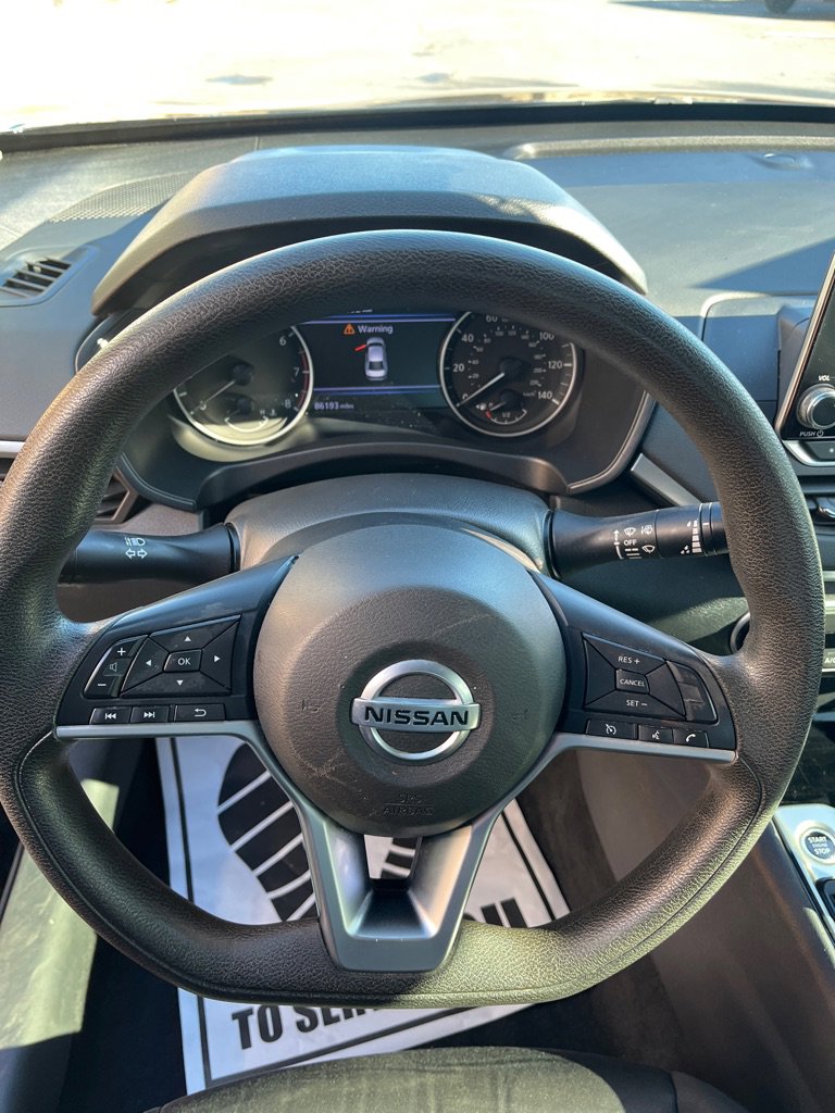 Used 2021 Nissan Altima 2.5 SV image 8