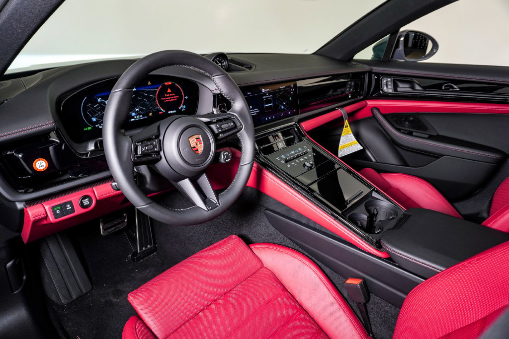 New 2026 Porsche Panamera 4 AWD/4WD image 5