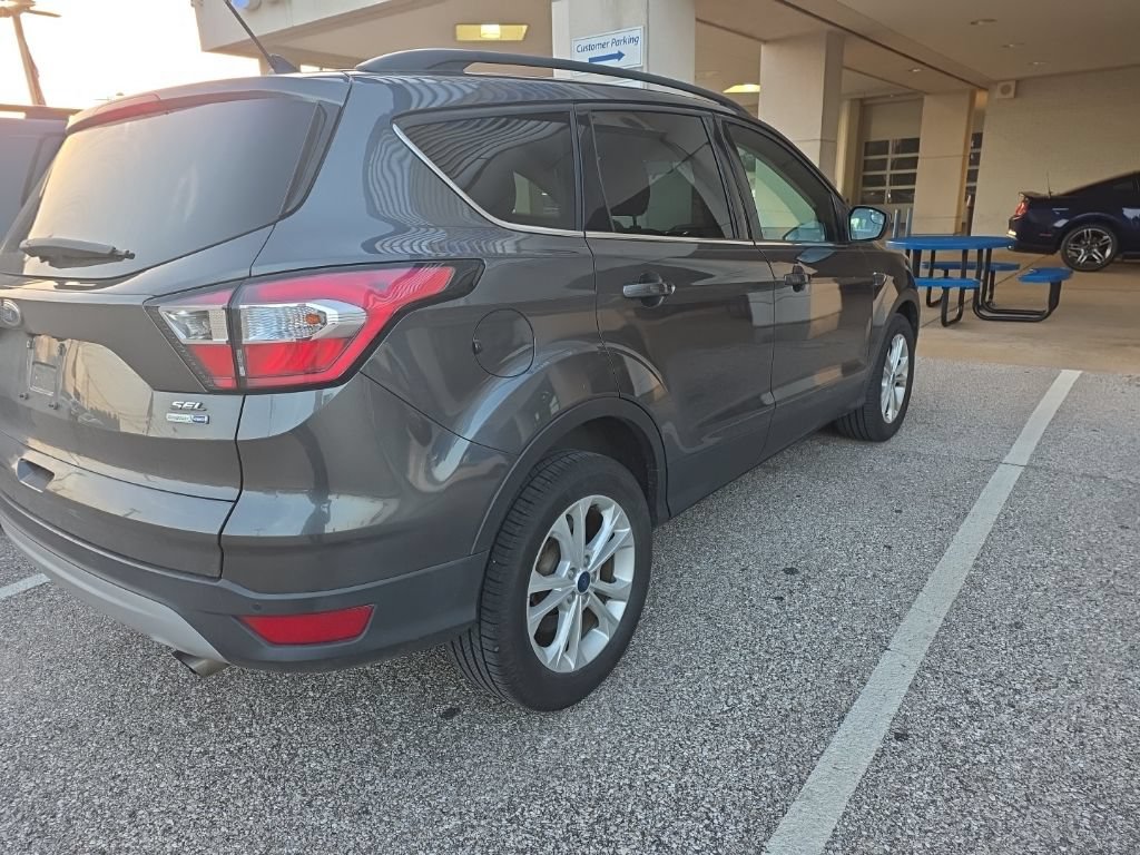 Used 2018 Ford Escape SEL AWD/4WD image 4
