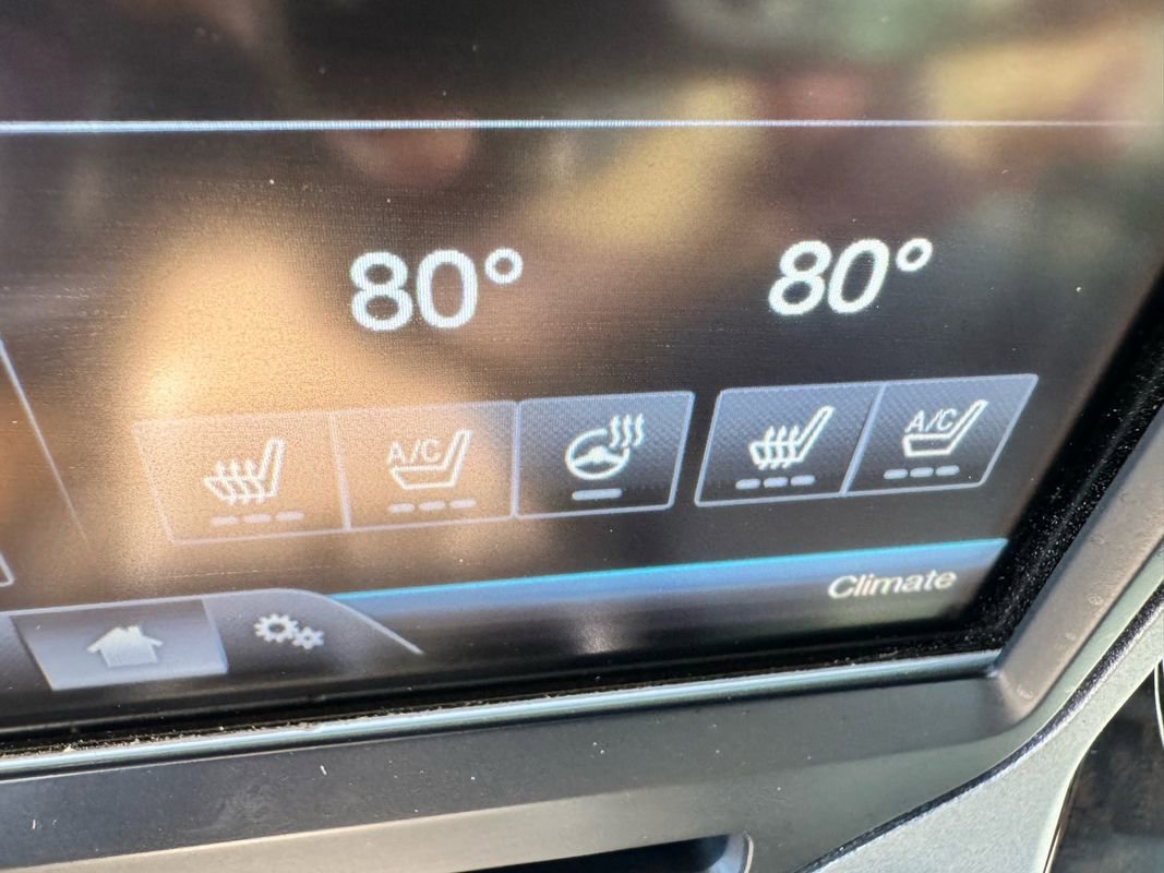 Used 2014 Ford F250 Platinum w/ FX4 Off-Road Package image 23