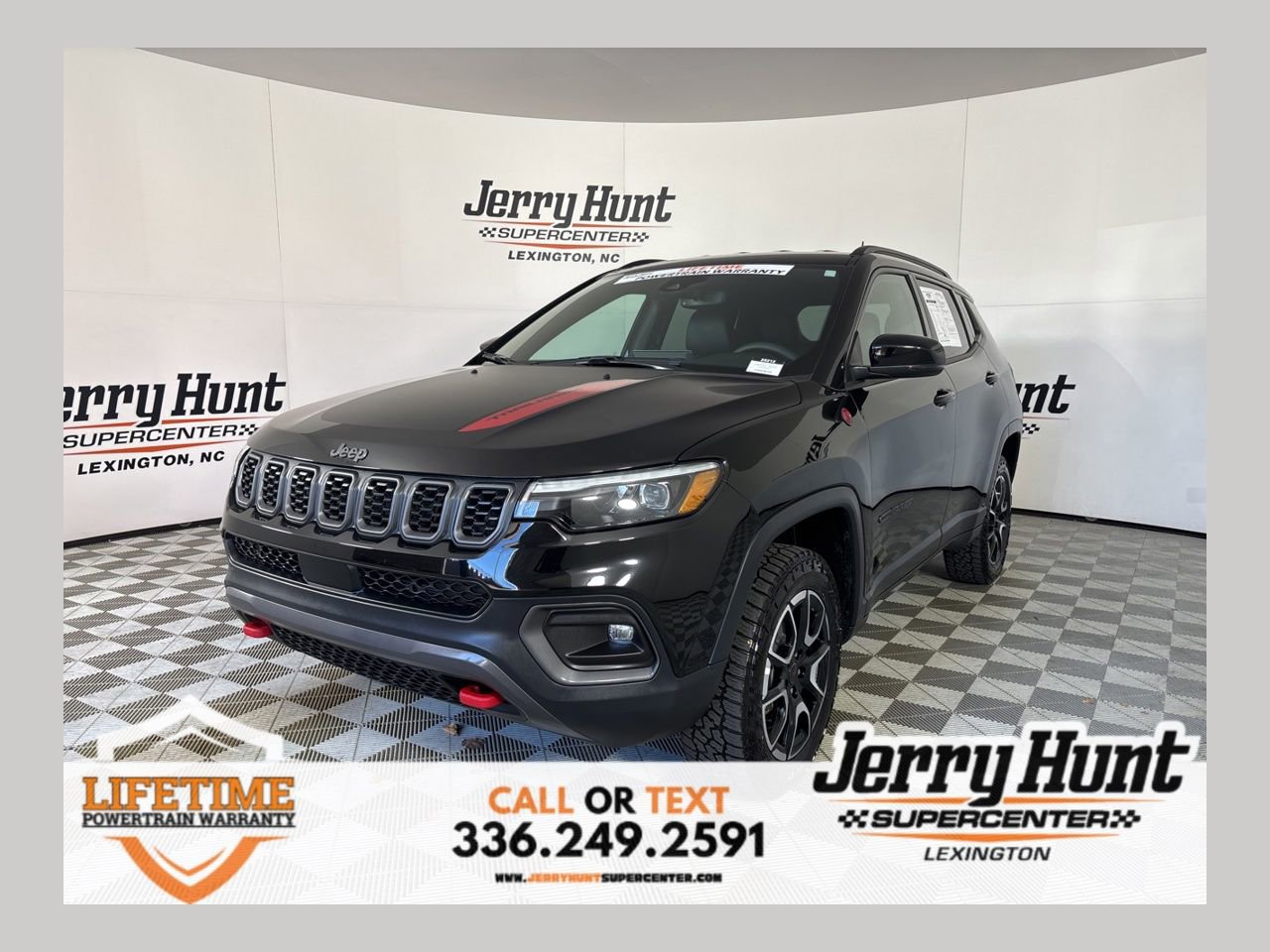 Used 2025 Jeep Compass Trailhawk w/ Trailhawk Elite Group