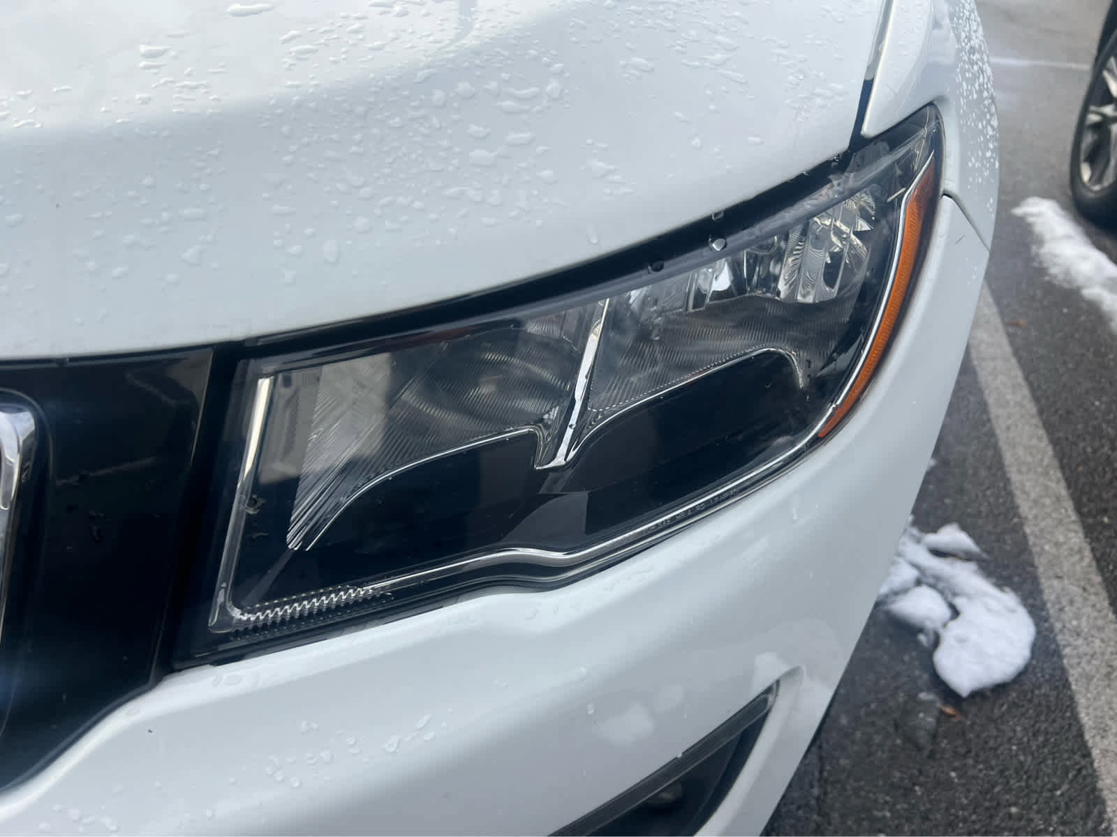 Used 2019 Jeep Compass Latitude w/ Cold Weather Group image 8