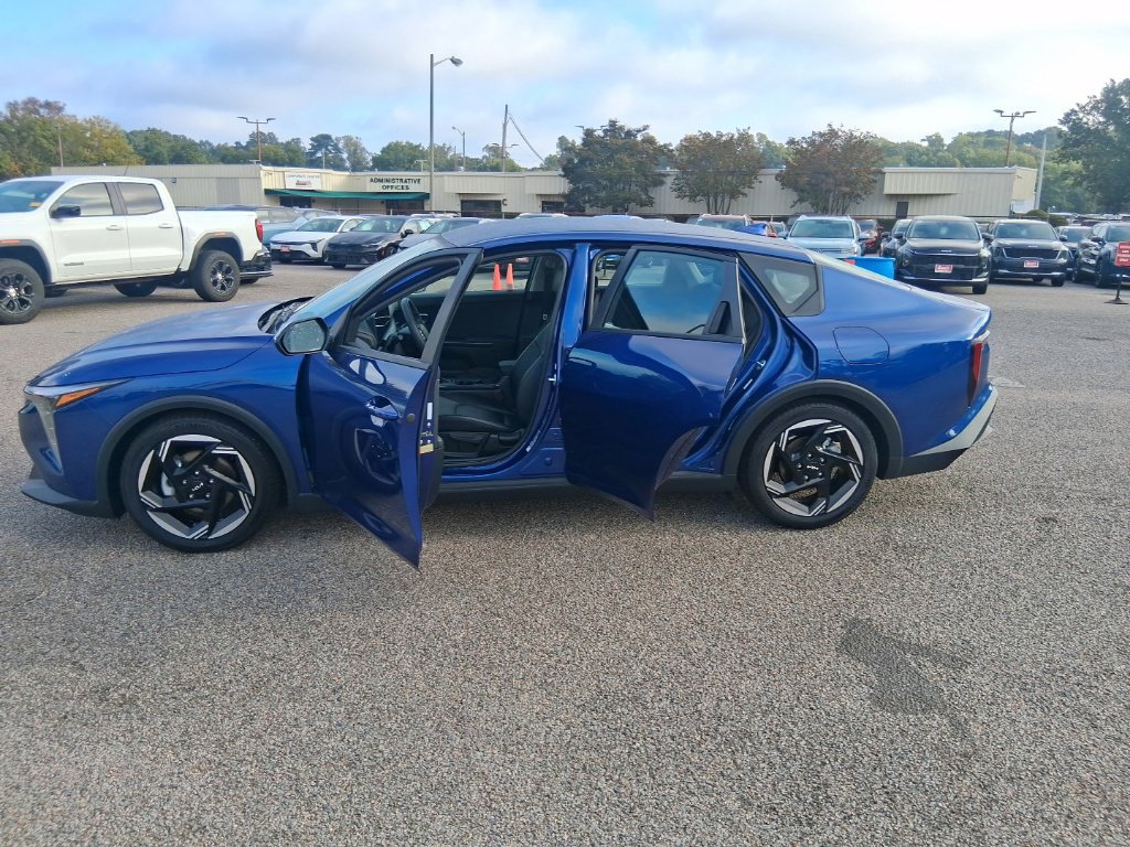 Certified 2026 Kia K4 EX FWD image 19