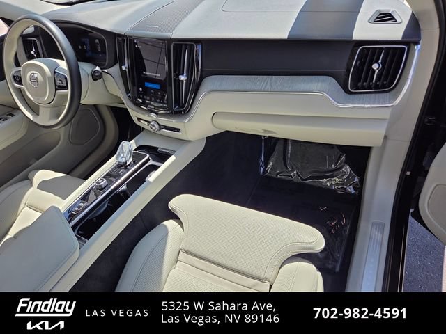 Used 2023 Volvo XC60 B5 Ultimate w/ Protection Package Premier FWD image 24