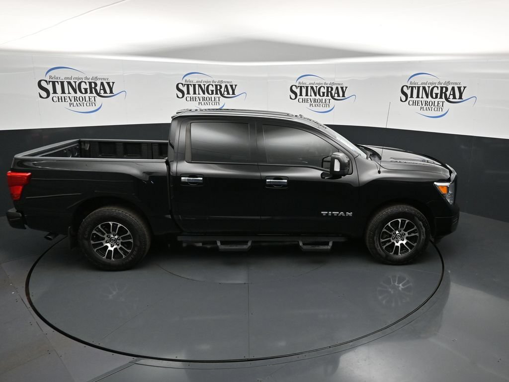 Used 2021 Nissan Titan SV w/ SV Convenience Package AWD/4WD image 25