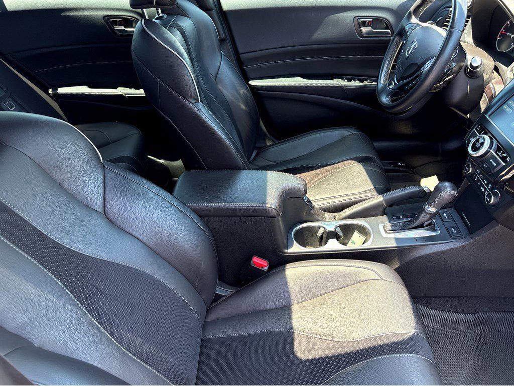 Used 2020 Acura ILX FWD image 11