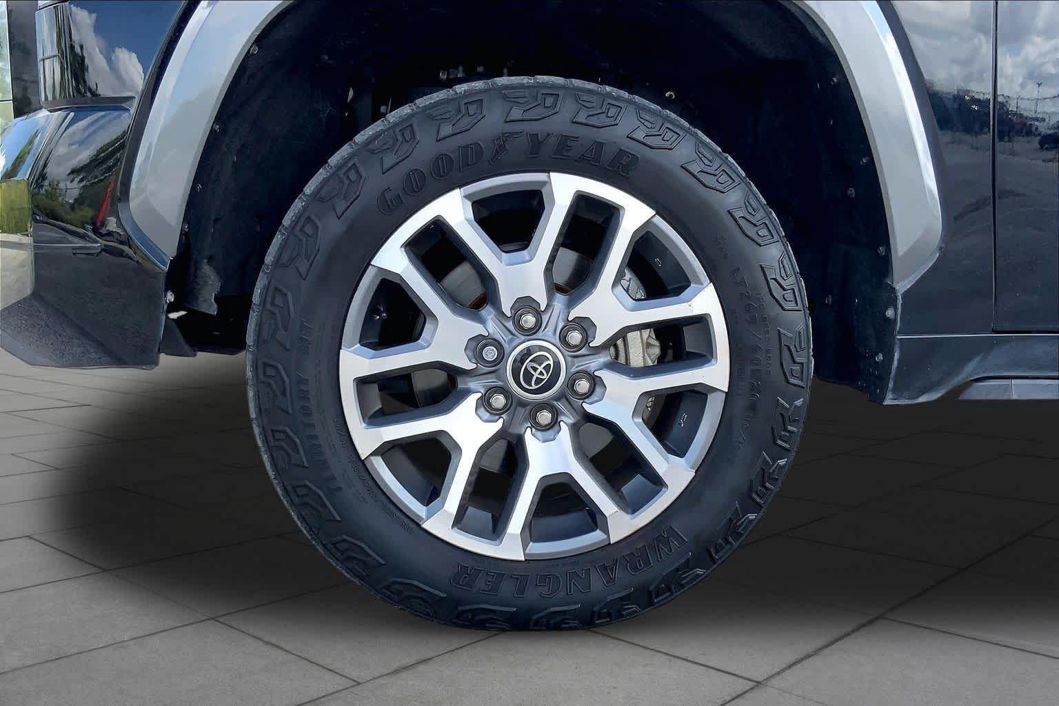 Used 2023 Toyota Tundra 1794 Edition AWD/4WD image 11