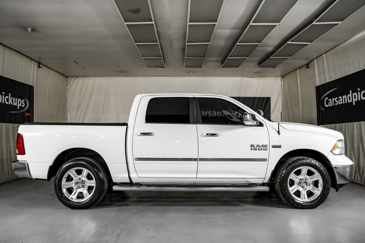 Used 2017 RAM 1500 Lone Star RWD image 5
