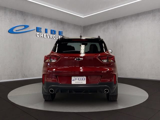 Used 2022 Chevrolet TrailBlazer RS FWD image 13