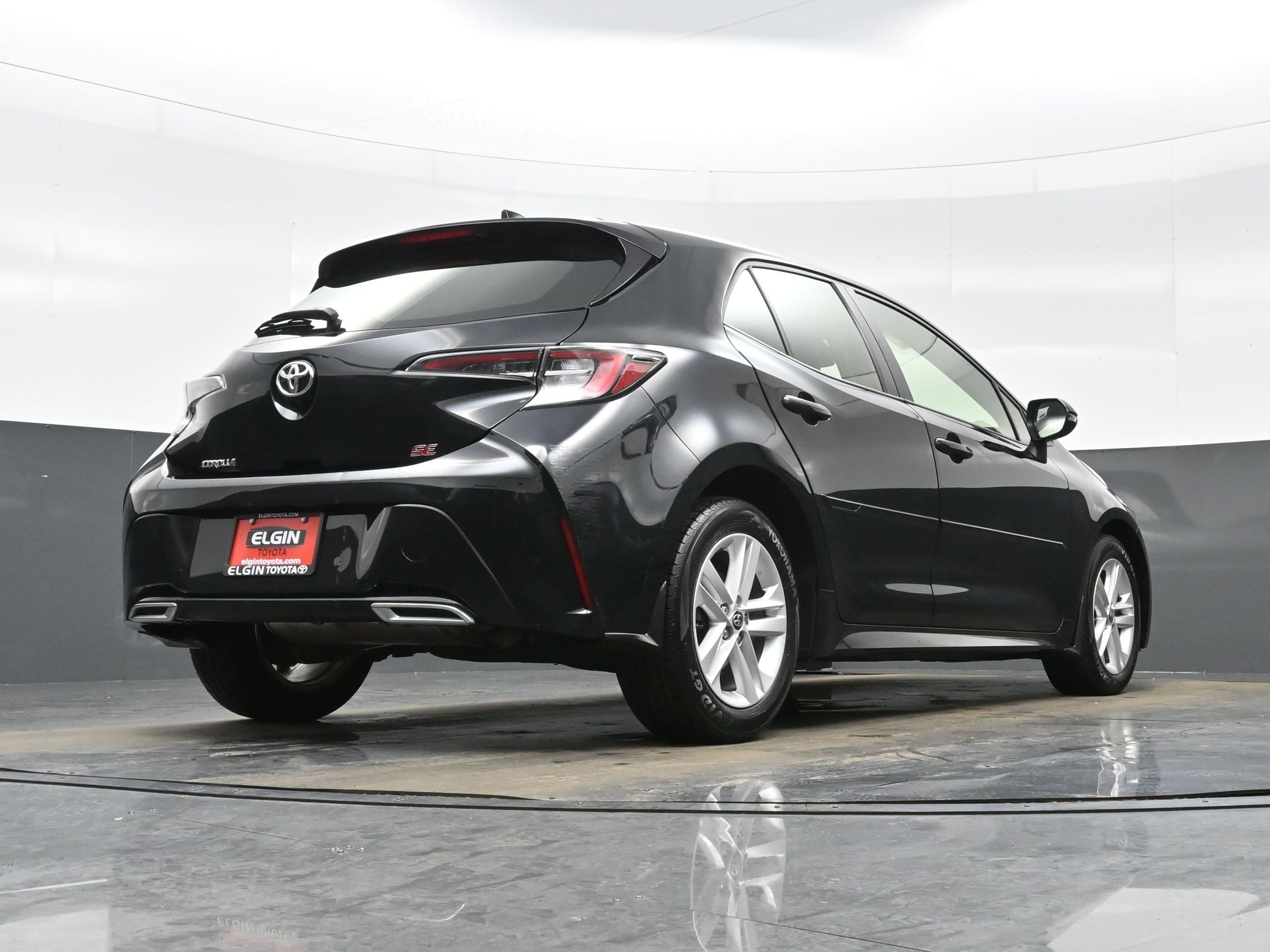 Used 2022 Toyota Corolla SE image 30