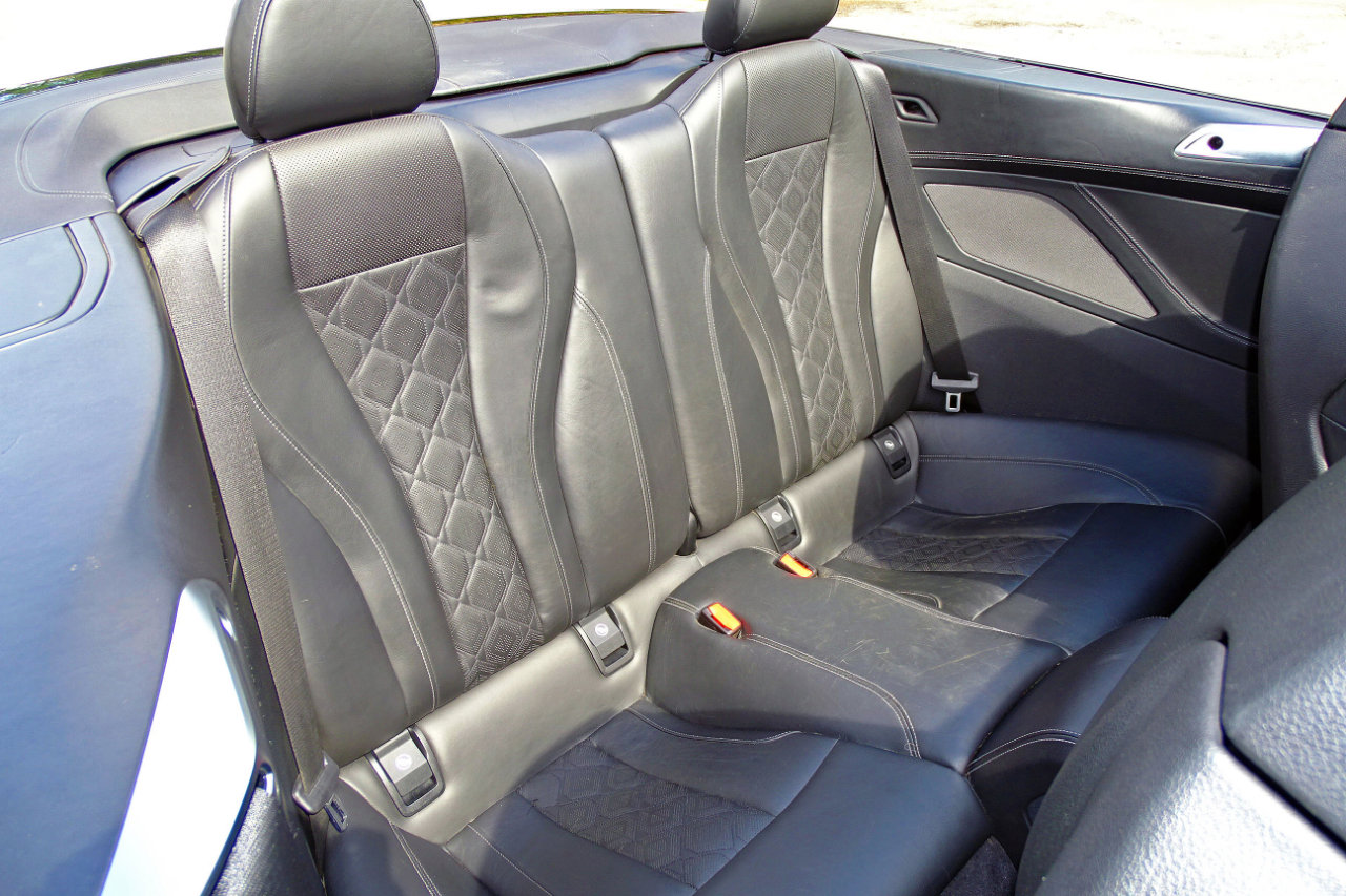 Used 2020 BMW M8 Convertible w/ Driving Assistance Package image 16