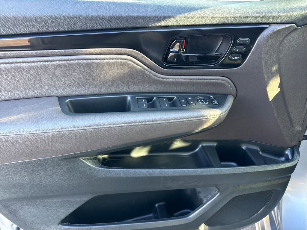 Used 2024 Honda Odyssey Elite image 13